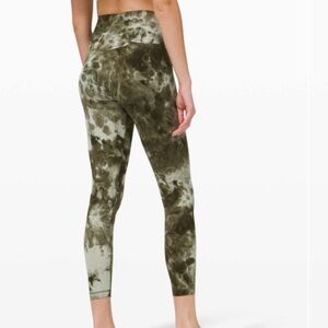 Lululemon Align Pant 25’ Diamond Dye Light Sage Army Green Olive Size 8